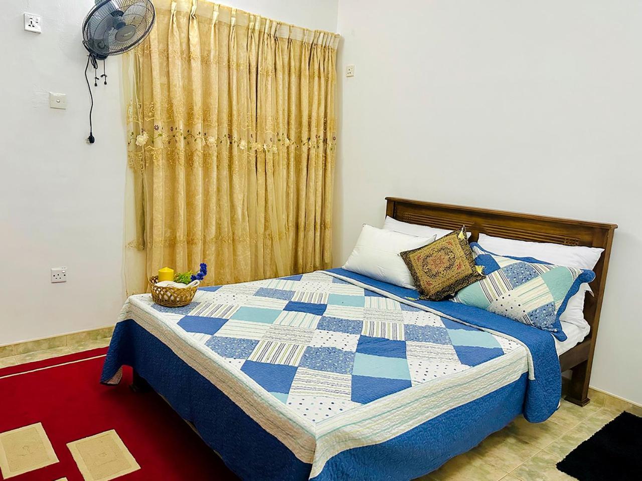 Sea Breeze Guest House Negombo Exterior foto